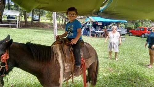 REFUGIO NA FAZENDA POUSADA ITIRAPINA-Chales,Camping,Motorhome,trilha e cachoeiras,4×4 off road