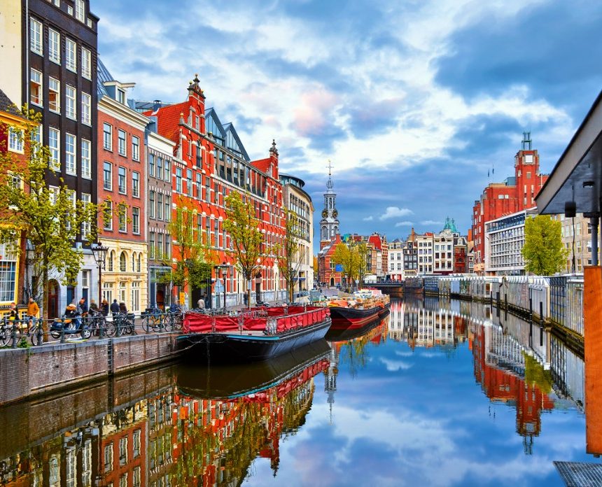 Amsterdam (Holanda) – 2025